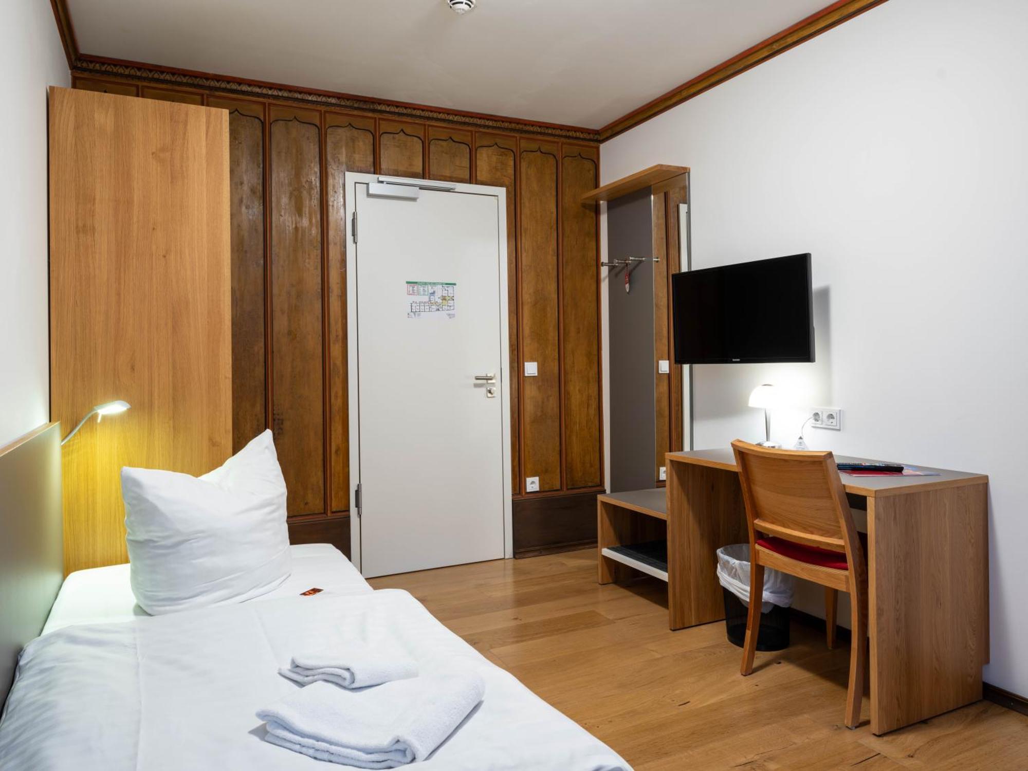 Gaestehaus Nikolai Erfurt Luaran gambar